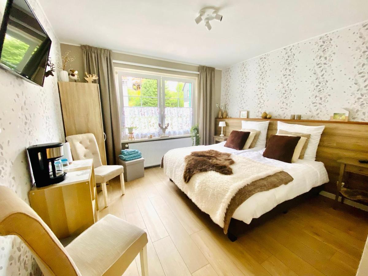 B&B Am Oker, Altenau, Harz Altenau  Buitenkant foto